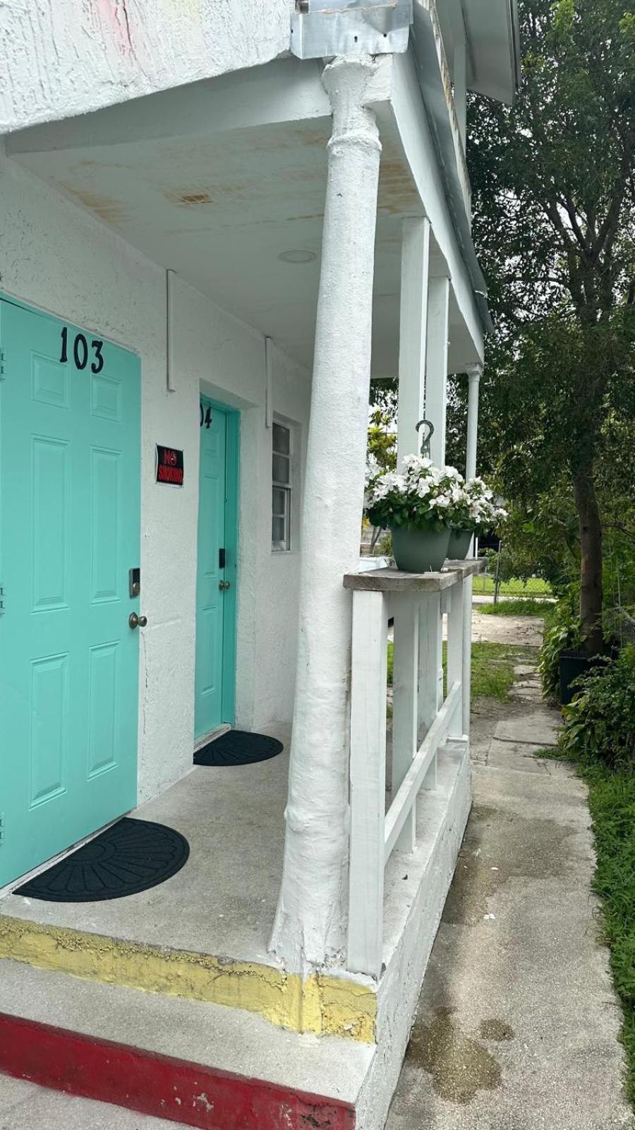 203 Miami Shared Rooms For Men Central Comfortable, Affordable Zewnętrze zdjęcie